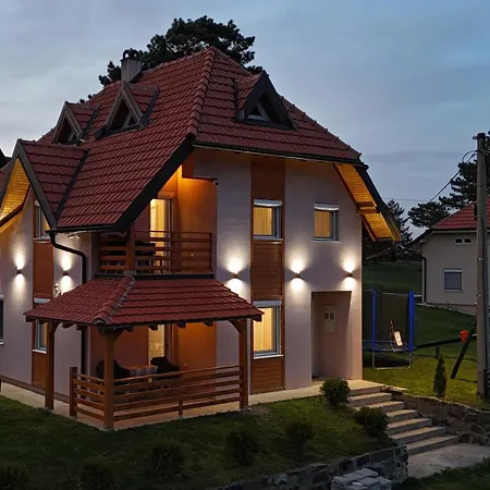 Radovanovic Apartament *